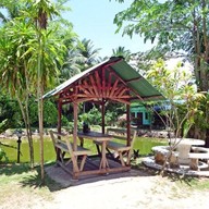 บรรยากาศ ครัวริมรั้ว