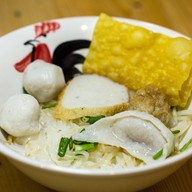 เรืองโภชนา ก๋วยเตี๋ยวลูกชิ้นปลาโฮมเมด (สาขาเดิมชั้น2 หอศิลป์ฯ) หอศิลปวัฒนธรรมกรุงเทพ