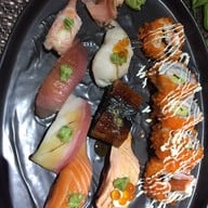 เมนูของร้าน You2land