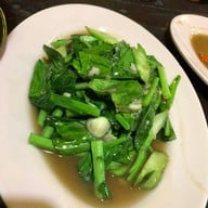 เมนูของร้าน สวนอาหารลุงเหลิม
