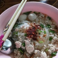 แช้มป์-ภัตรคารป้าหนอมโอชา