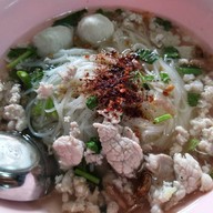 แช้มป์-ภัตรคารป้าหนอมโอชา