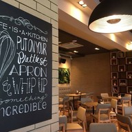 บรรยากาศ Nadee House Restaurant