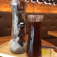 Chateau Cafe & Restaurant ภูเก็ต