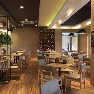 บรรยากาศ Nadee House Restaurant