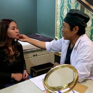 V PLAST CLINIC สาขา บางแสน