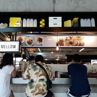หน้าร้าน Yellow Mellow Pasta Bar & Cafe Seen space