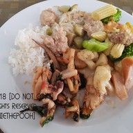 ห้องอาหารโรงแรมเมธาวลัย ชะอำ