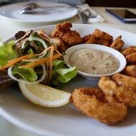 เมนูของร้าน La Piazza Italian Restaurant & Pizzeria