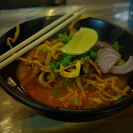 ร้านข้าวเส้น  เชียงดาว