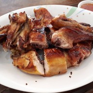 เมนูของร้าน ไก่ย่างกลางกรุง พระราม 3