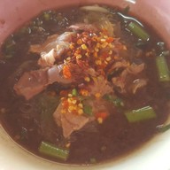 ก๋วยเตี๋ยวเรือลูกเจ๊เล็ก สาขา2 ทางรถไฟ