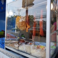หน้าร้าน แม่นาคจ๋า ข้าวมันไก่