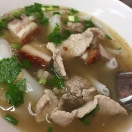 เมนูของร้าน ก๋วยจั๊บนายเอ็ก (Nai Ek Roll Noodle) เยาวราช (primary branch)