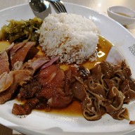 ขาหมูนครปฐม