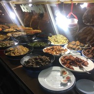 ข้าวต้มวงเวียนรถไฟ หัวหิน