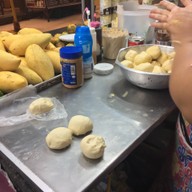 บรรยากาศ Madame Yoo Hoo