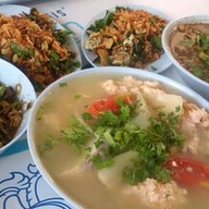 สมหมายลาบไก่