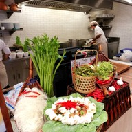 บรรยากาศ ครัวเจ๊ง้อ Eathai Central Embassy