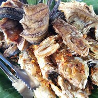 ร้านหม้อข้าวหม้อแกง