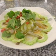 เมนูของร้าน บ้านท่าแพ