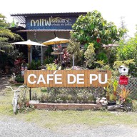 หน้าร้าน Café de pu