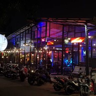 หน้าร้าน Oxide Delivery