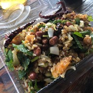 เมนูของร้าน เจ๊เดือน ยำแหนม