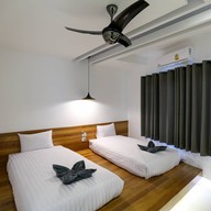 ชานทะเลโฮเทล เกาะเต่า