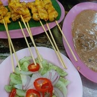 ซุ้มส้มตำเนินทราย