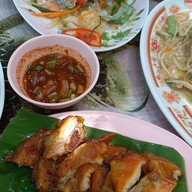 ซุ้มส้มตำเนินทราย