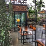ร้านสะบายดี และร้าน JOKE BY SABAIDEE