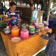 บรรยากาศ ร้านอาหารปิ่นทอง
