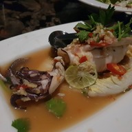 เมนูของร้าน Bamboo Bungalows Koh Phayam