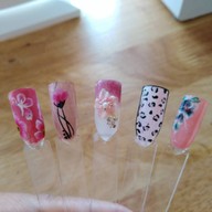 Exclusive Hair&nail แจ้งวัฒนะ