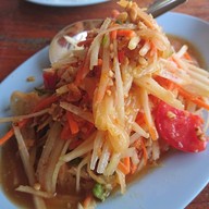 เมนูของร้าน ส้มตำเสาไม้