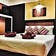 บ้านอ้ายหล้า