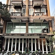 บ้านอ้ายหล้า