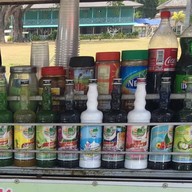 หมั้นหยา บ้านน้ำชาชง