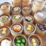 บัวแสนรัก