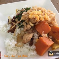 เมนูของร้าน 19 ข้าวแกง