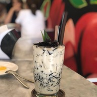 เมนูของร้าน Lyn’s The Shanghai Cafe'