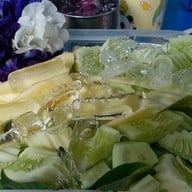 ซุ้มส้มตำเนินทราย