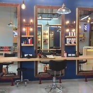 บรรยากาศ K.MUK Hair´s Salon Century the movie plaza อ่อนนุช