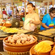หน้าร้าน ขนมเบื้องโบราณ