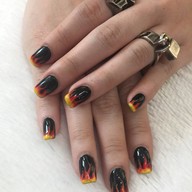 Nail Villa and Spa Cottage วังทองหลาง