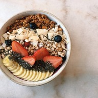 เมนูของร้าน Brekkie Organic Cafe & Juice Bar