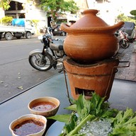 เมนูของร้าน ร้านมล ซอยสุคันธาราม  ใกล้สน.ดุสิต