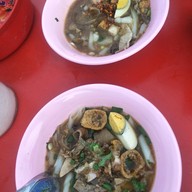 เมนูของร้าน ก๋วยจั๊บ พระประแดง