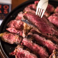 CRU Champagne Bar centralwOrld